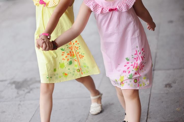 Ngắm bộ ảnh street style đáng yêu dành cho các bé - 2 Những đứa trẻ của chúng tôi