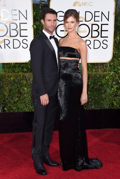 Behati Prinsloo và Adam Levine - Cặp đôi đẹp của Hollywood - 10 Tháng 1 năm 2015