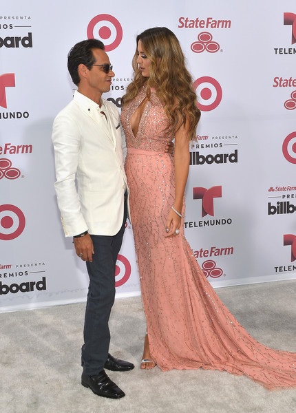 Marc Anthony đưa vợ trẻ dự sự kiện - 3 Marc Anthony và Shannon De Lima