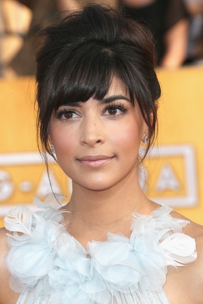 Những kiểu tóc đầy quyến rũ của “sao” - 17 Hannah Simone