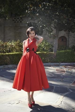 Ngô Thanh Vân xinh đẹp với váy đỏ rực