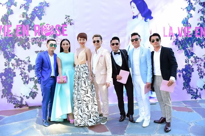 Huyền Ny thanh lịch trong chiếc váy xanh - 3 Gần đây Huyền Ny rất đắt show dẫn chương trình