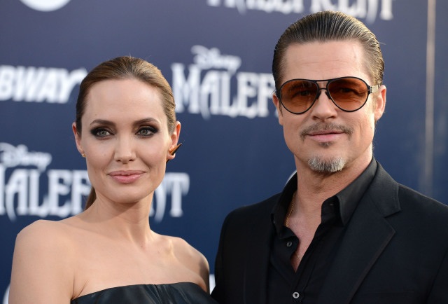 Những “cặp đũa lệch” ở Hollywood - 11 Angelina Jolie and Brad Pitt. Angelina is 39 and Brad is 50. Age Gap: 11 years.