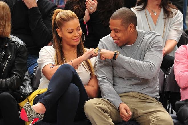 Beyoncé và Jay Z nhờ người mang thai hộ ? - 4 Đứa con thứ hai sẽ giúp ích cho cuộc hôn nhân của hai ngôi sao