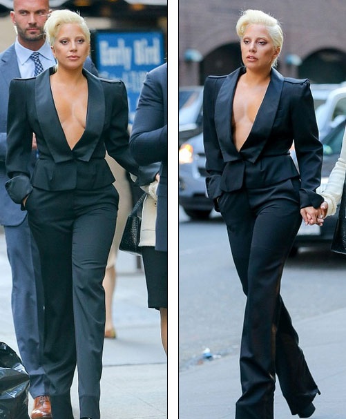 Lady Gaga “xộc xệch” ra phố - 11 Lady Gaga lại gây sốc khi dạo phố