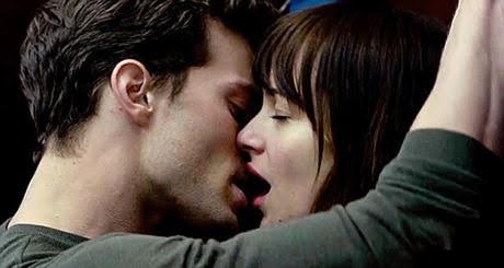 Bộ phim chuyển thể cũng đem lại cho nhà văn một nguồn thu khổng lồ