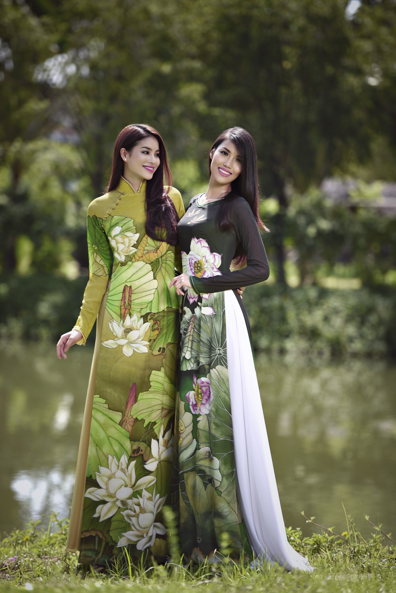 Trương Thị May duyên dáng với áo dài - 1 Trương Thị May duyên dáng với áo dài