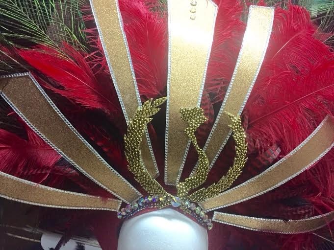 Hoa hậu Kelly Trang Trần: Muốn đẹp phải công phu, tỉ mỉ! - 3 Chi tiết