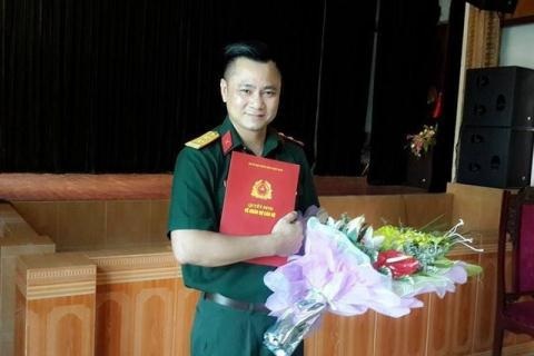 10 điều khán giả ít biết về Tự Long - 1 Tự Long nhận chức Phó giám đốc Nhà hát Chèo Quân đội