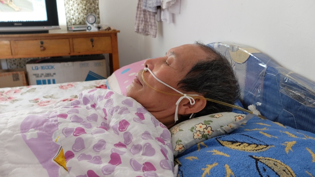 Xót xa phận cuối đời của tỷ phú tài trợ Hồng Lâu Mộng - 6 Ông Trần nằm liệt giường vì bệnh hiểm nghèo