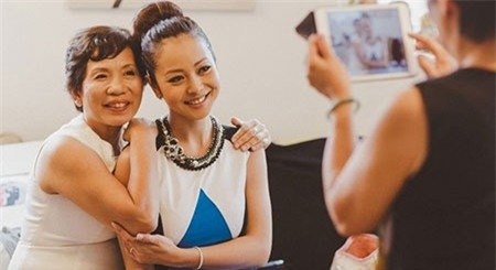 Những nàng dâu may mắn của showbiz Việt