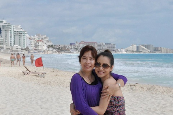 Đọ nhan sắc của các mẹ Hoa Hậu Việt