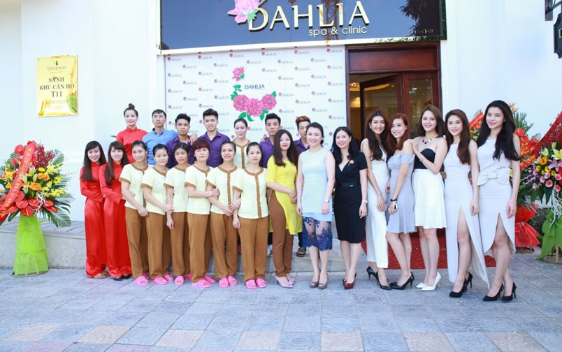 Khai trương Dahlia Spa tại Hà Nội - 7 Đội ngũ nhân viên của Dahlia Spa & Clinic cùng khách mời
