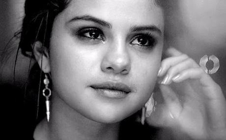 Selena bối rối trước thông điệp trong bài hát mới của Justin Bieber - 3 Nữ ca sĩ vẫn rất nặng lòng với người cũ