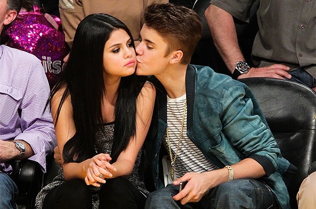 Selena bối rối trước thông điệp trong bài hát mới của Justin Bieber - 2 Nữ ca sĩ vẫn rất nặng lòng với người cũ