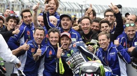 Chặng 16 tại đường đua Philip Island cũng là Grand Prix lần thứ 250 của Valentino Rossi.