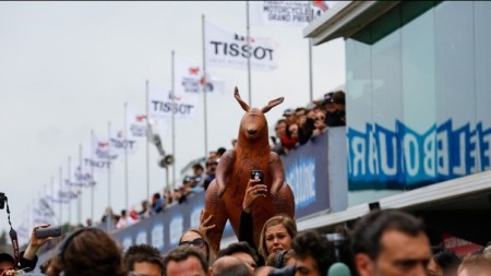 Chặng 16 tại đường đua Philip Island cũng là Grand Prix lần thứ 250 của Valentino Rossi.