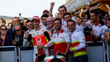 Valentino Rossi hướng tới vị trí thứ hai toàn mùa giải