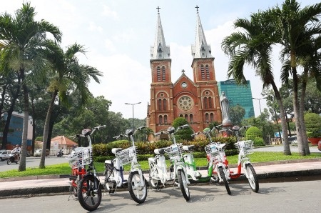 Thị trường miền Nam sục sôi với xe đạp điện