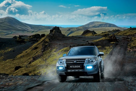 Mitsubishi Motors mang 7 mẫu xe đến VMS 2014 - 4 Pajero 2015 mang thông điệp “True Legend”