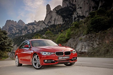 BMW Series siêu sang cho đỉnh cao thành đạt - 2 Chiếc xe đẹp nhất Châu Âu năm 2011 - BMW
Series 3