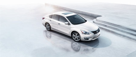 Điểm danh các mẫu xe Nissan và Infiniti trưng bày tại VMS 2014 - 3 Mẫu sedan sang
trọng đẳng cấp này của Nissan nhập khẩu trực tiếp từ Hoa Kỳ.