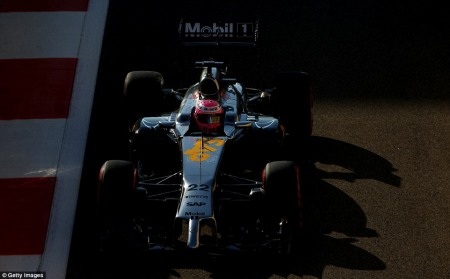 Nico Rosberg giành lợi thế trong chặng đua cuối