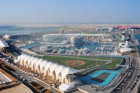 Nico Rosberg giành lợi thế trong chặng đua cuối