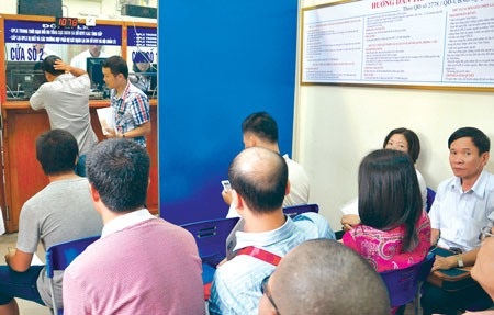 Người dân làm thủ tục đổi GPLX tại 16 Cao
Bá Quát, Ba Đình, Hà Nội