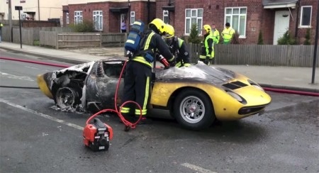 Tỷ phú Anh kiện xưởng dịch vụ vì siêu xe bị cháy