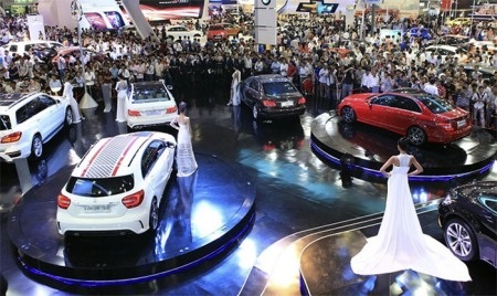 Nếu
thuế tiêu thụ đặc biệt lên 200%, xe sang có hết đất sống ở Việt Nam?