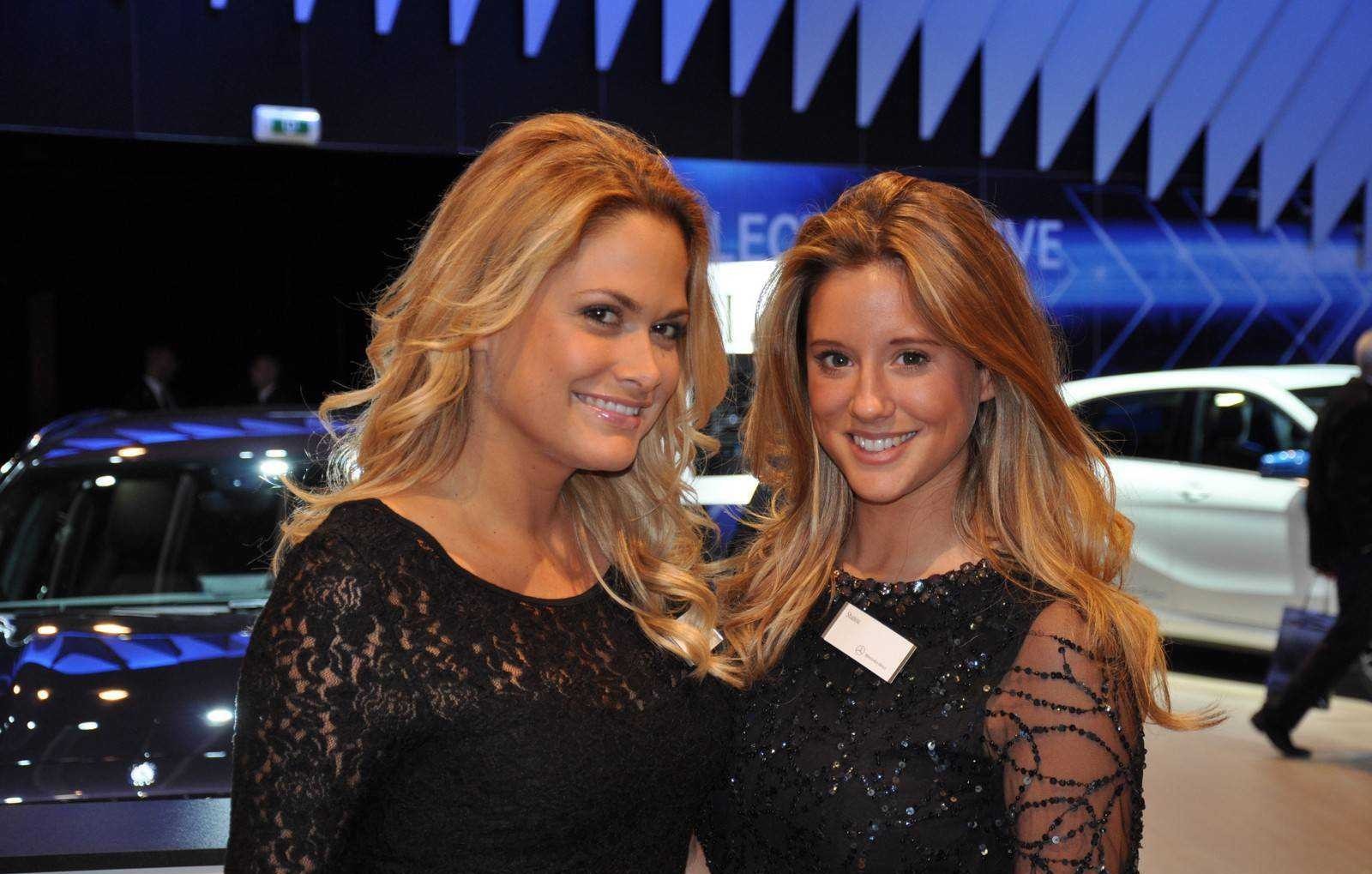 Ngắm người mẫu tại Triển lãm xe hơi Brussels 2015 - 8 Triển lãm ô tô
Brussels diễn ra từ ngày 16-25/1 ở Bỉ.