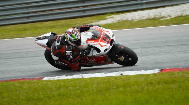 Marquez tỏ rõ ưu thế trong ngày chạy thử tại Sepang