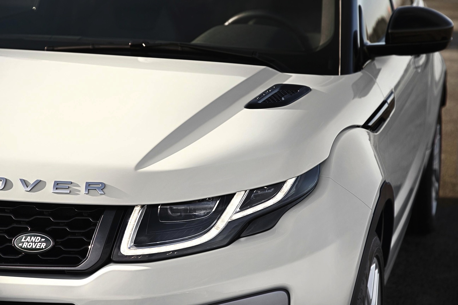 Động cơ diesel mới cho Range Rover Evoque - 3 Động cơ diesel mới cho Range Rover Evoque