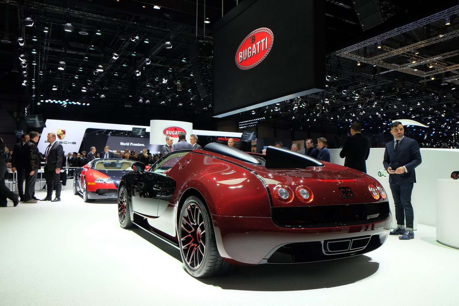 Chiếc Bugatti Veyron cuối cùng trình làng