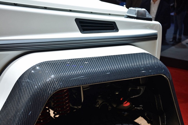 "Hàng khủng" Mercedes G500 4x4² gây ấn tượng tại Geneva - 10 Phương Hoa