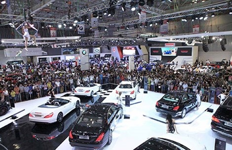 Lệ phí đăng ký mới ô tô tăng 5 lần?