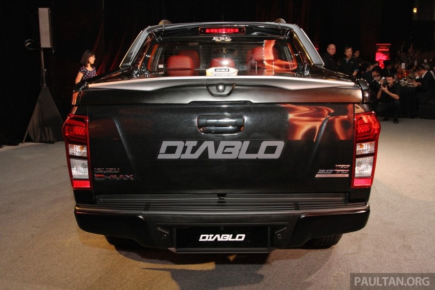 Isuzu D-Max có thêm phiên bản đặc biệt Diablo - 22 Nhật Minh