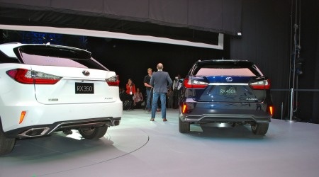 Xe RX 450h phiên bản 2016:
