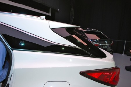 Xe RX 450h phiên bản 2016: