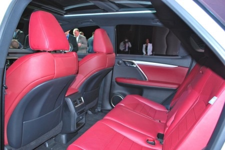 Xe RX 450h phiên bản 2016: