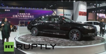 JAC A60 - Bản sao của Audi A4/A6 từ ngoại thất
đến nội thất (Ảnh: RT)