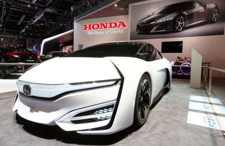 Honda
FCV Concept (Nguồn: Reuters)