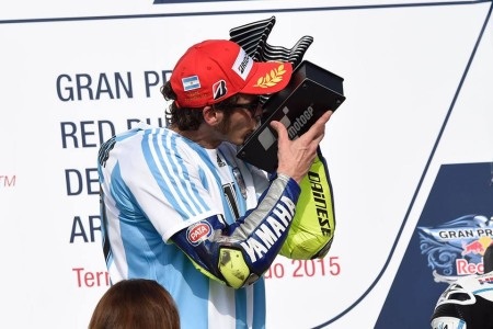 Sai một ly, đi cả chặng