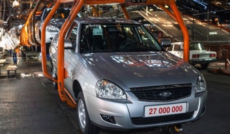 Thương
hiệu xe Lada bị khai tử năm 2012, nhưng 7 tháng sau đã hồi sinh