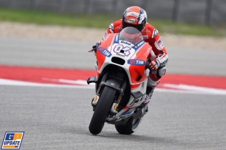 Marc Marquez có được pole đầu tiên trong mùa giải MotoGP 2015