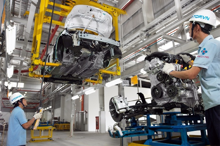 Ôtô made in Việt Nam: Chiều ông lớn, phá cam kết WTO? - 2 Ôtô made in Việt Nam: Chiều ông lớn, phá cam kết WTO?