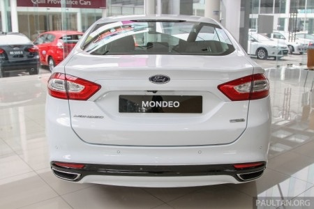 Xem thêm hình ảnh xe tại đây.