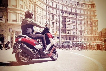 Mẫu
scooter mới này của Yamaha sẽ cạnh tranh trực tiếp với Honda PCX.