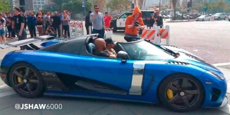 Lewis Hamilton tìm niềm vui tại Gumball 3000